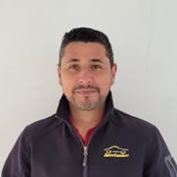 Rafael Sanhueza Valenzuela - Subjefe de Sucursal - Auto Castillo