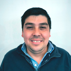 Ricardo Isla - Vendedor de Repuestos - Auto Castillo