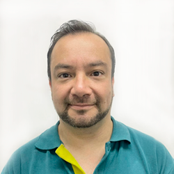 Miguel Escalona - Vendedor de Repuestos - Auto Castillo